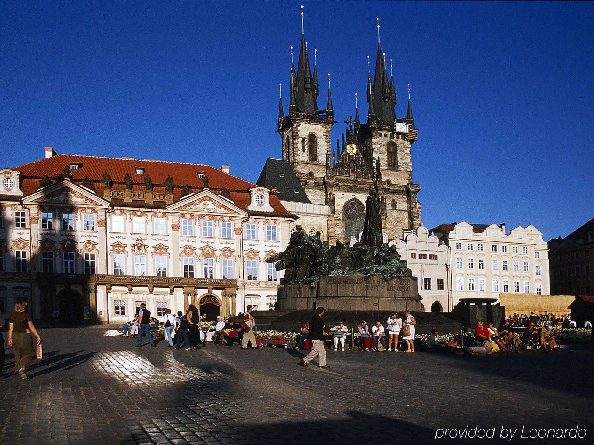 Ibis Praha Mala Strana Hotel Exterior photo