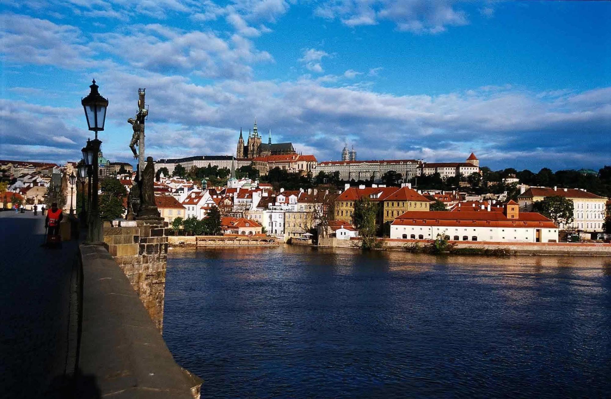 Ibis Praha Mala Strana Hotel Exterior photo